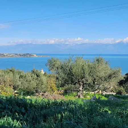 Lakoules Vasilítsion