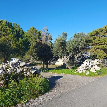 Holiday home Lakoules